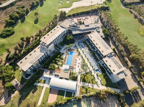 La Finca Resort