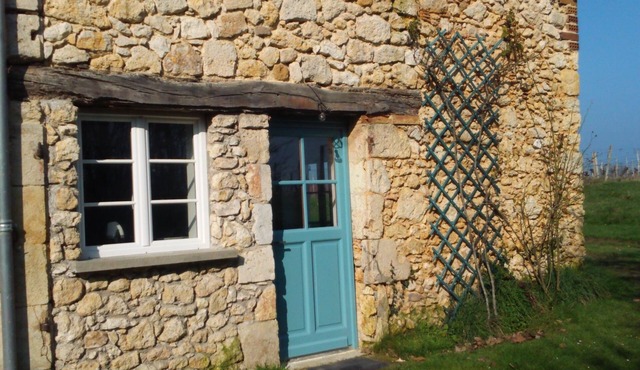 "La foigniere" Old stone outbuilding