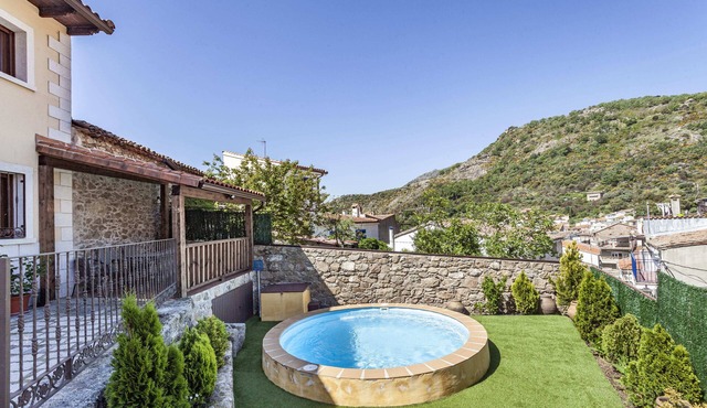 La Fontanita is an old Manchego house, completely renovated