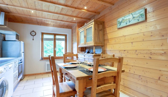 La Forêt de Ventron - Two Bedroom Apartment, Sleeps 5