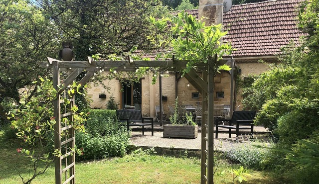 La Maison Bleue at Les Girouteaux 3 Lovely 4 Star Cottages with shared Pool