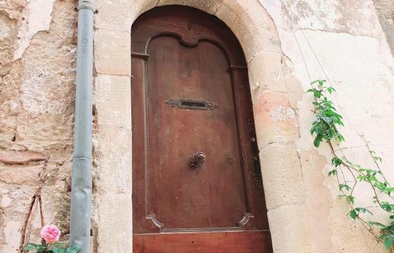 La Galine, Maison de village medieval