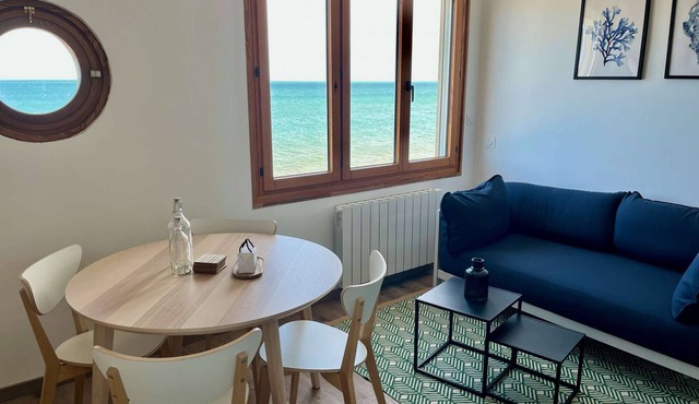 La Galonière Noire, Appartement vue mer