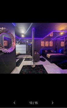 La Gold Room jacuzzi et sauna
