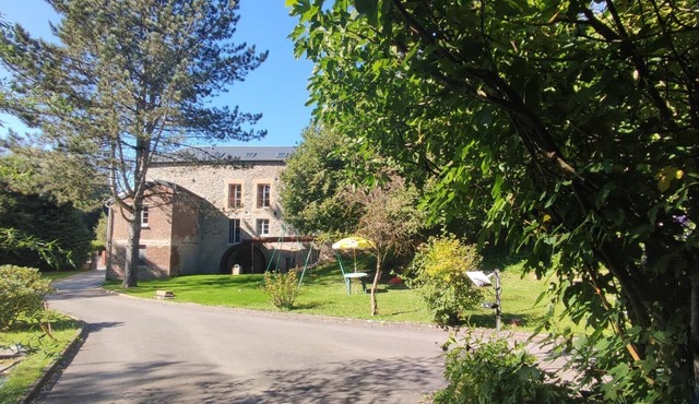 LA Goutelle - Neufmanil