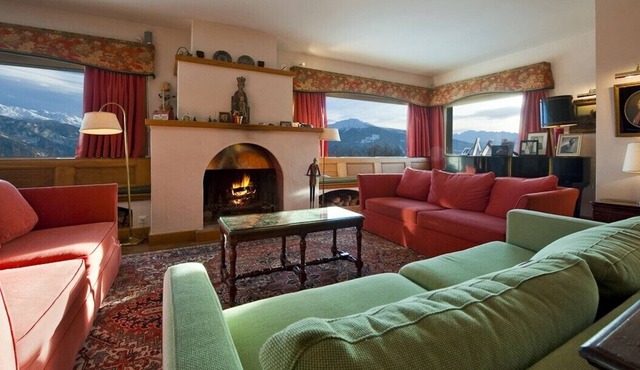 La Grande Baronne: Lux alp. chalet with jacuzzi, sauna and fitness