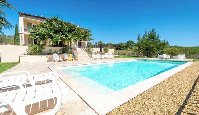 La Grande Dame du Luberon - Villa near Roussillon and Gargas with gorgeous views