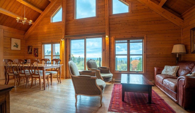 La Grande Ourse | Hot Tub | Scenic View | Foosball