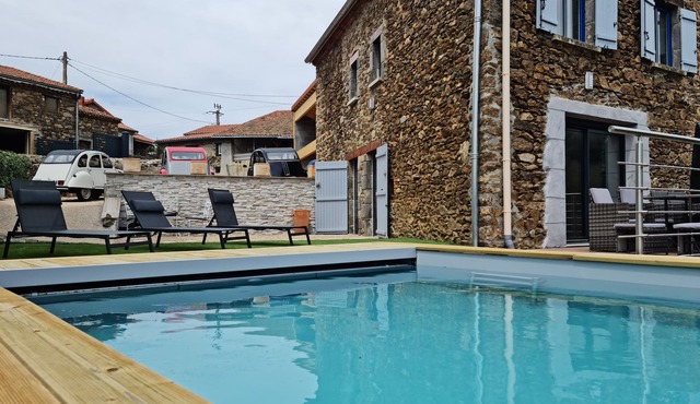 La grange à VITTAL with swimming pool
