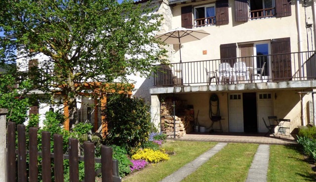 La Grange - CAMURAC - Gîte