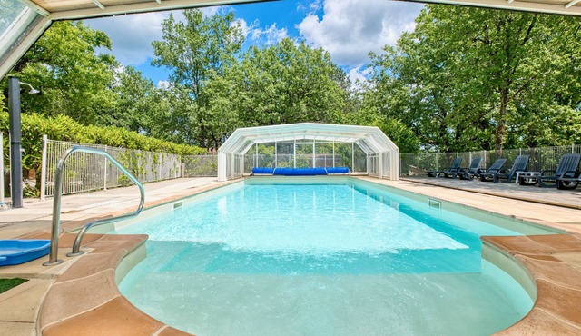 La Grange de Léo – Spacious Family Home with Shared Heated Pool in the Heart of Périgord Noir