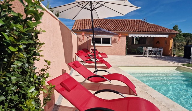 La Grange des Vignes Maison vue sur la Vallée aux Milieux des Domaines de vin