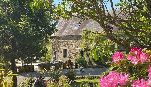 La grange Romarin - The Pil Bara barns