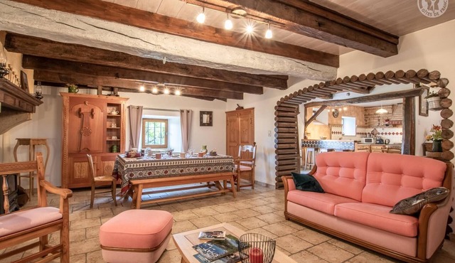 LA Grange - Traize - Gîte