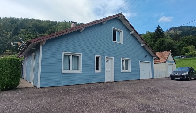 La Guédonne: My blue chalet in the heart of the Hautes Vosges mountains