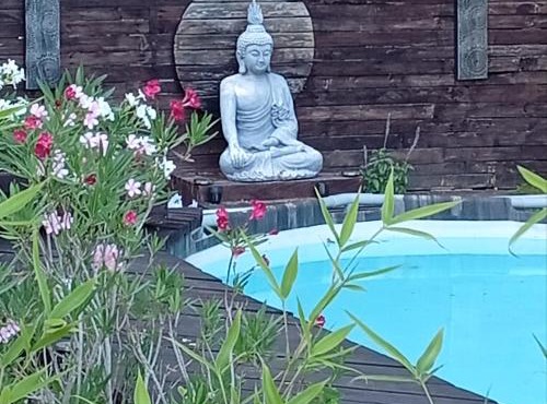 La guitoune - clim, parking et terrasses privées, entrées indépendantes, SPA