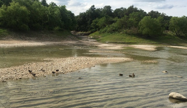 La Hacienda Rio on Medina River - Tranquility Life
