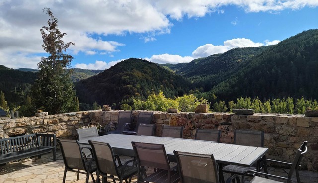 LA JONTE AND ITS LOFT (9 pers.)