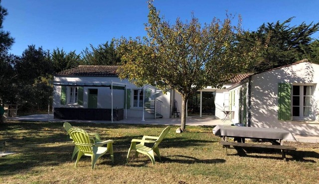 La Léinade - Spacious Family Villa