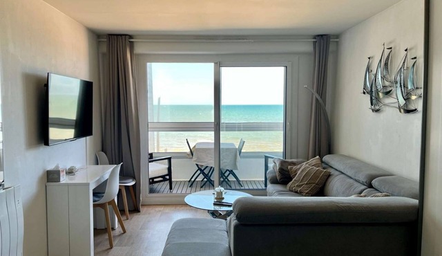 La Land, Appartement Traversant vue mer