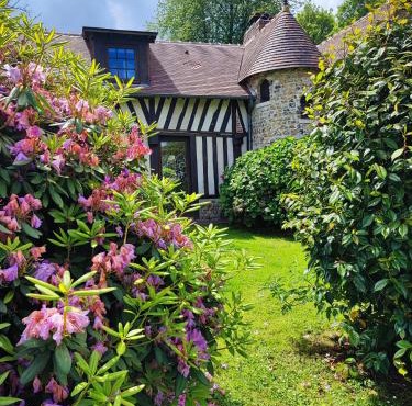 La longère dans la prairie