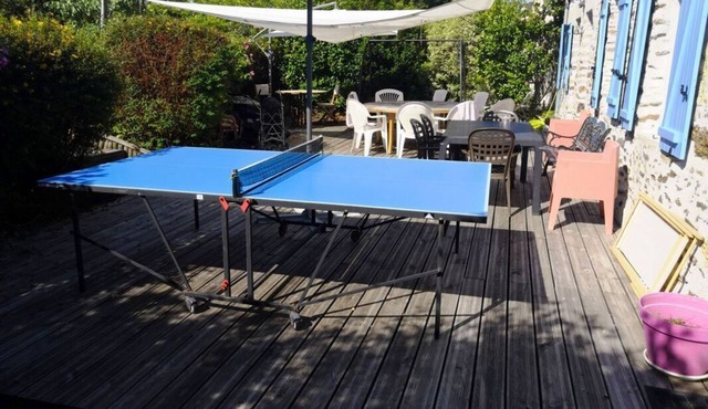 LA LONGERE BLEUE welcomes you, your family or your team to the seaside