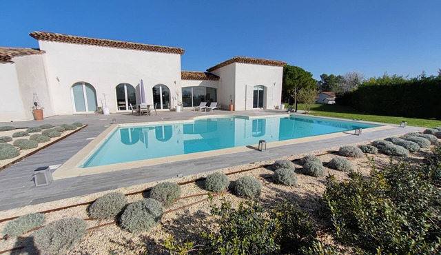 La Lumineuse - Contemporary villa