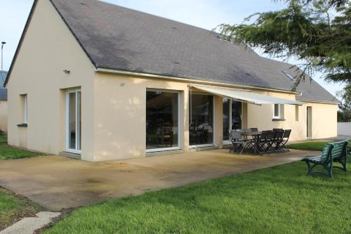 La Mésange, parking et jardin privés