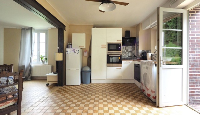 La Mésangère - Two Bedroom House, Sleeps 4