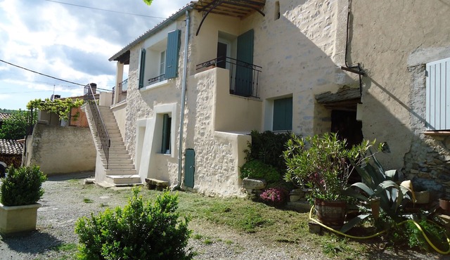 “La Maison d’Aureline” – 04200 Châteauneuf-Val-Saint-Donat –classified 3*