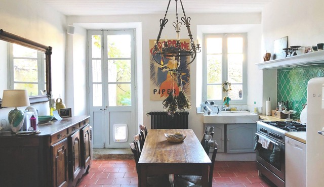 La Maison de Mama C: Charming French village home