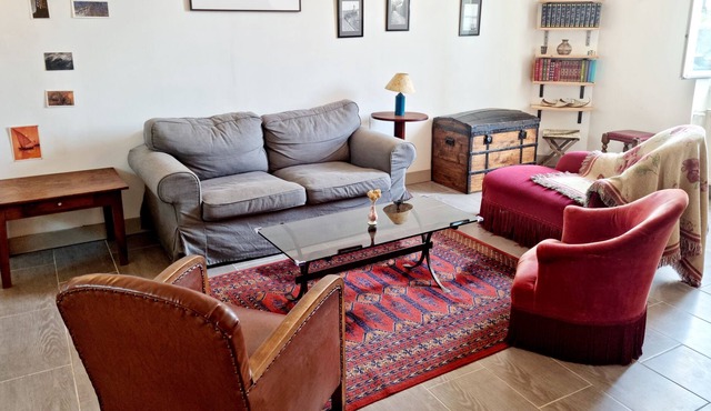 La Madeleine, town house with garden