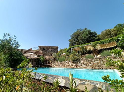 La Magnanerie de Camias