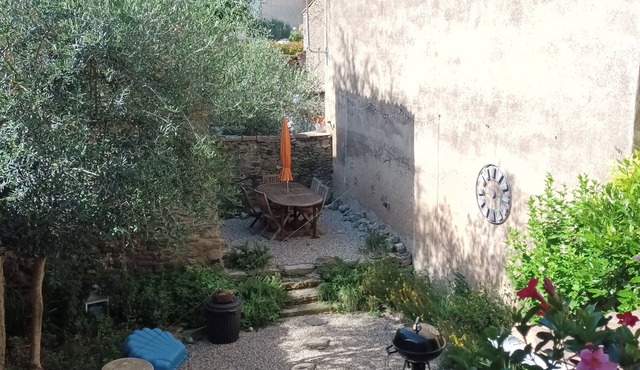 "La Maison": an authentic, peaceful setting near Carcassonne
