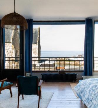 La Maison Bleue, terrasses et vue panoramique mer