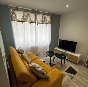 La maison castelpontine studio