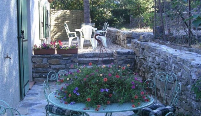 La Maison Charmante - Attractive cottage for 6 persons with garden furniture