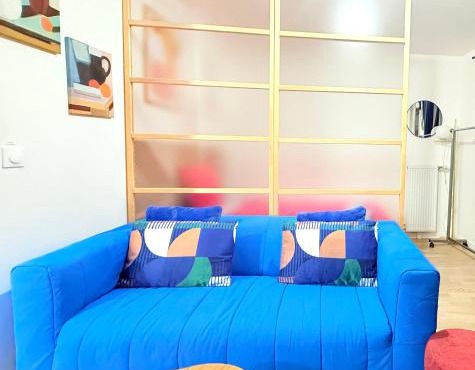 La maison colorée proche de Paris et Gare du Nord, parking gratuit