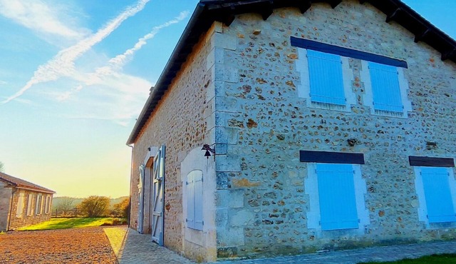 La Maison d'Ipso, gîte 6 people, Les Pins, Charente