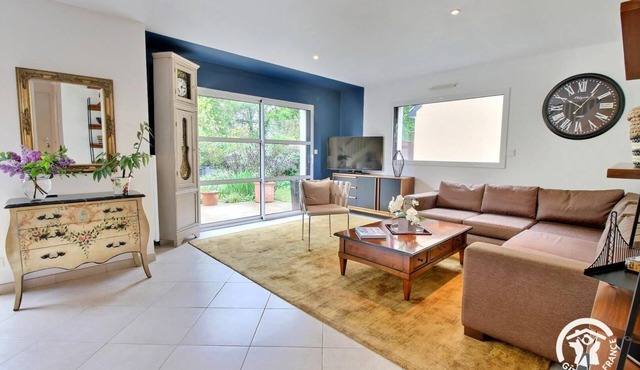 La Maison de Chris - THEIX NOYALO