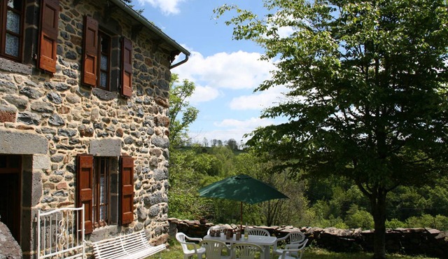 La Maison de Curière en Aveyron sur L'aubrac au Calme en Montagne