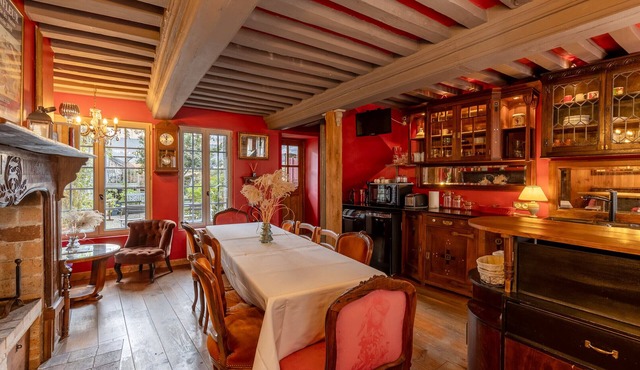 La Maison de Honfleur, Atypical house, Honfleur center 12P