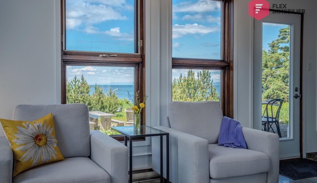 La Maison de l'Échouerie on Chaleur Bay Seaside 🏖️