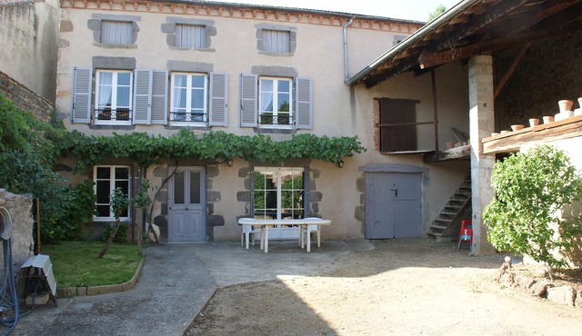 La maison de René Gîte cœur d'Auvergne