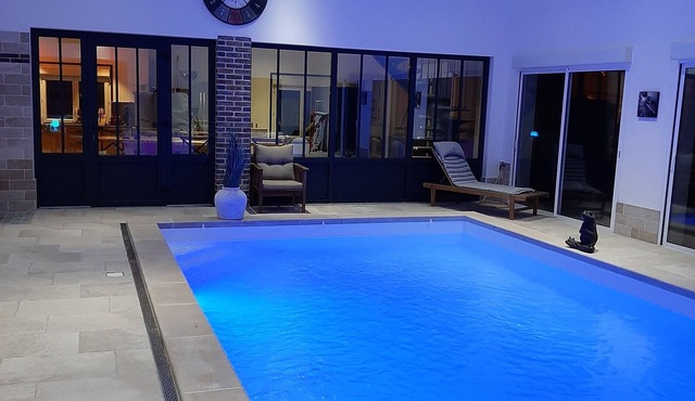 La maison de Solange ' charm, swimming pool, spa, wellness '