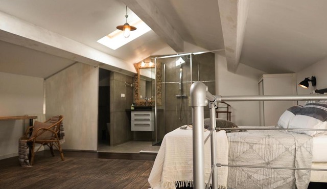 La Maison Des Artistes