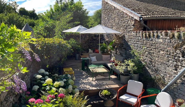 La Maison des Couturières: House in the heart of the city of CLUNY