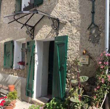 La Maison des Soleils