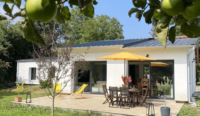 La Maison des Vacances, a stone's throw from the sea.