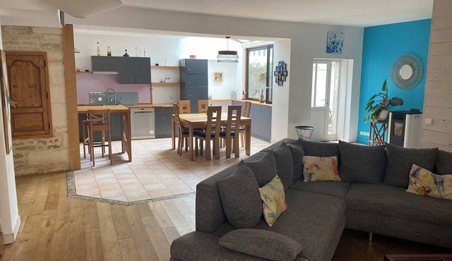 LA Maison DU Dauphin